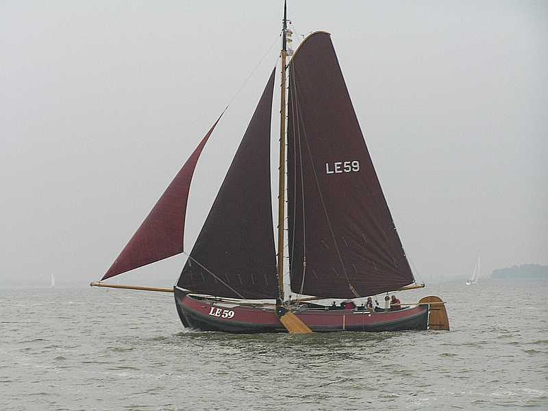 LE59 in 5 uur 44 min thuis